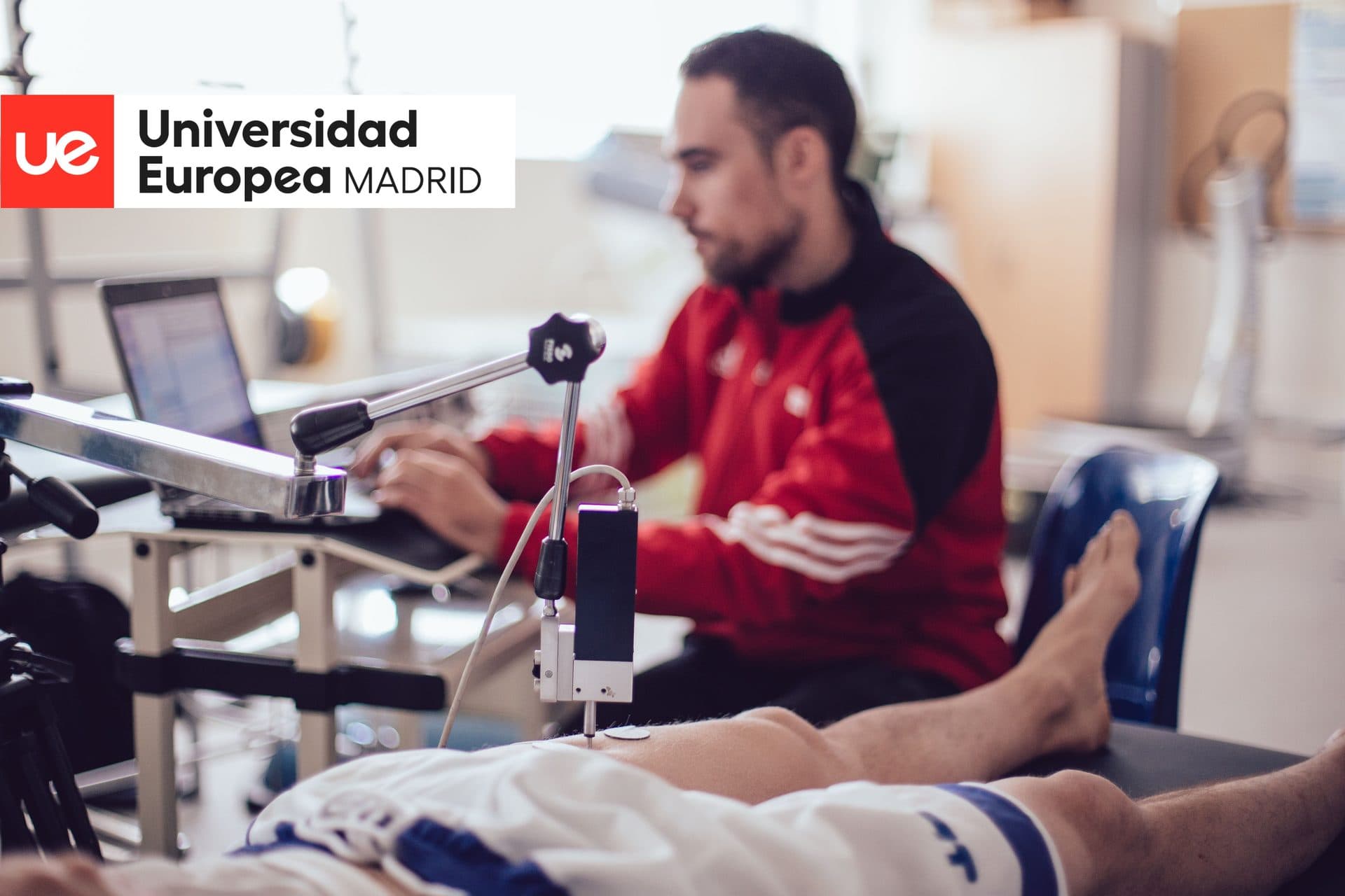 Rééducation sportive avec suivi électromyographique à l'Universidad Europea